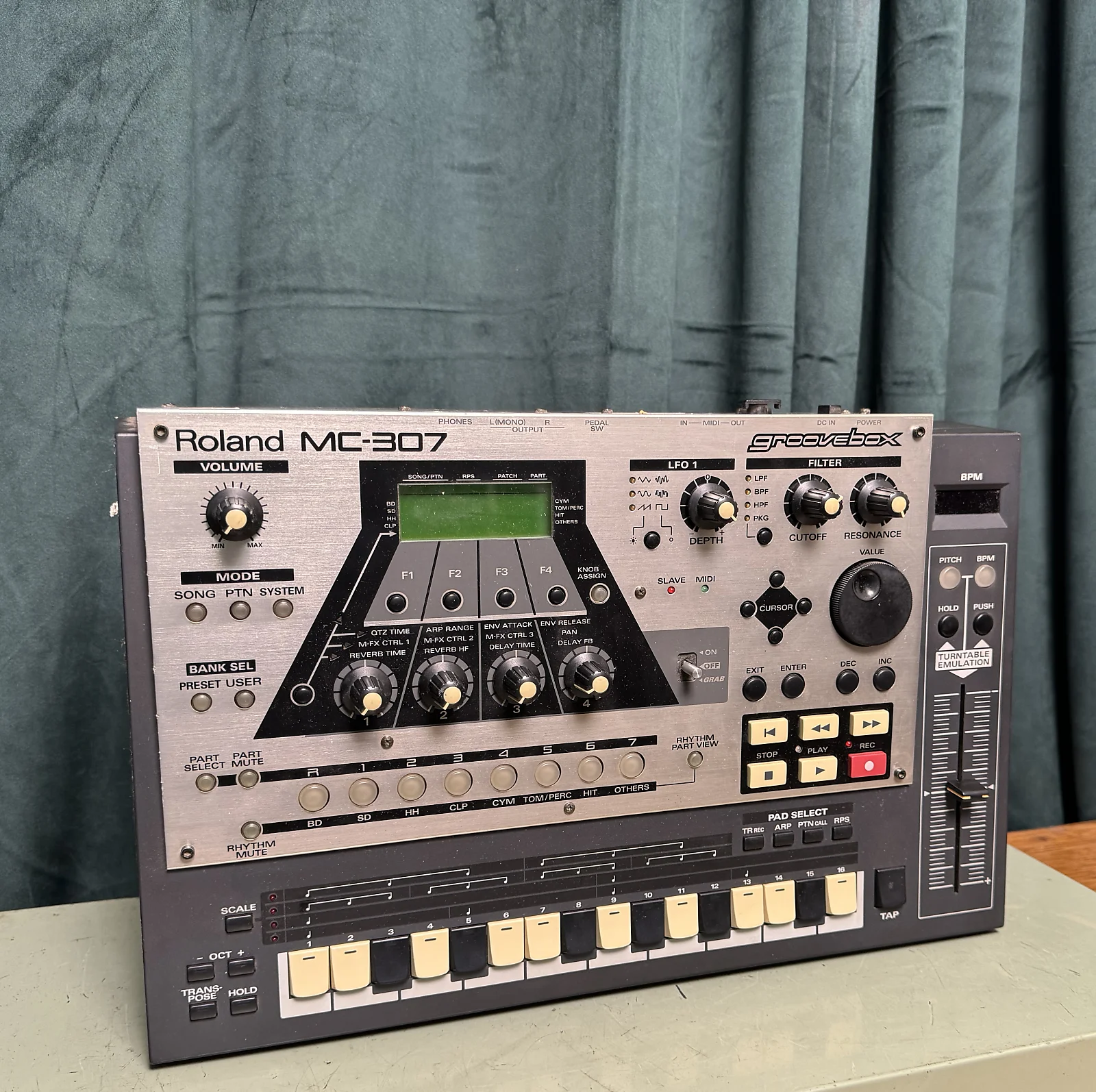 Roland MC-307 Groove Box Synth/Sequencer - Rare Birds